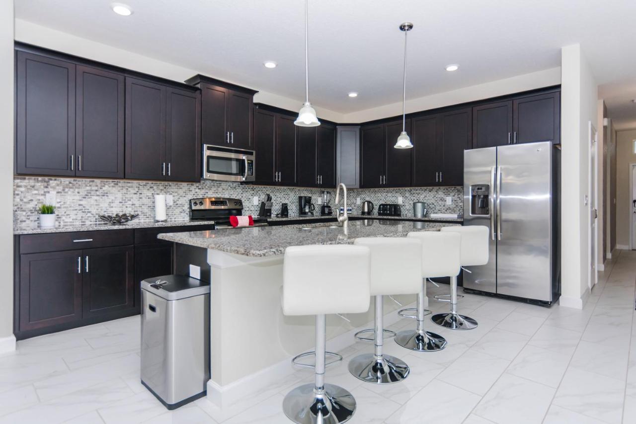 Enchanting Decor Home With Private Pool At Storey Lake Resort Sl4714 Kissimmee Luaran gambar
