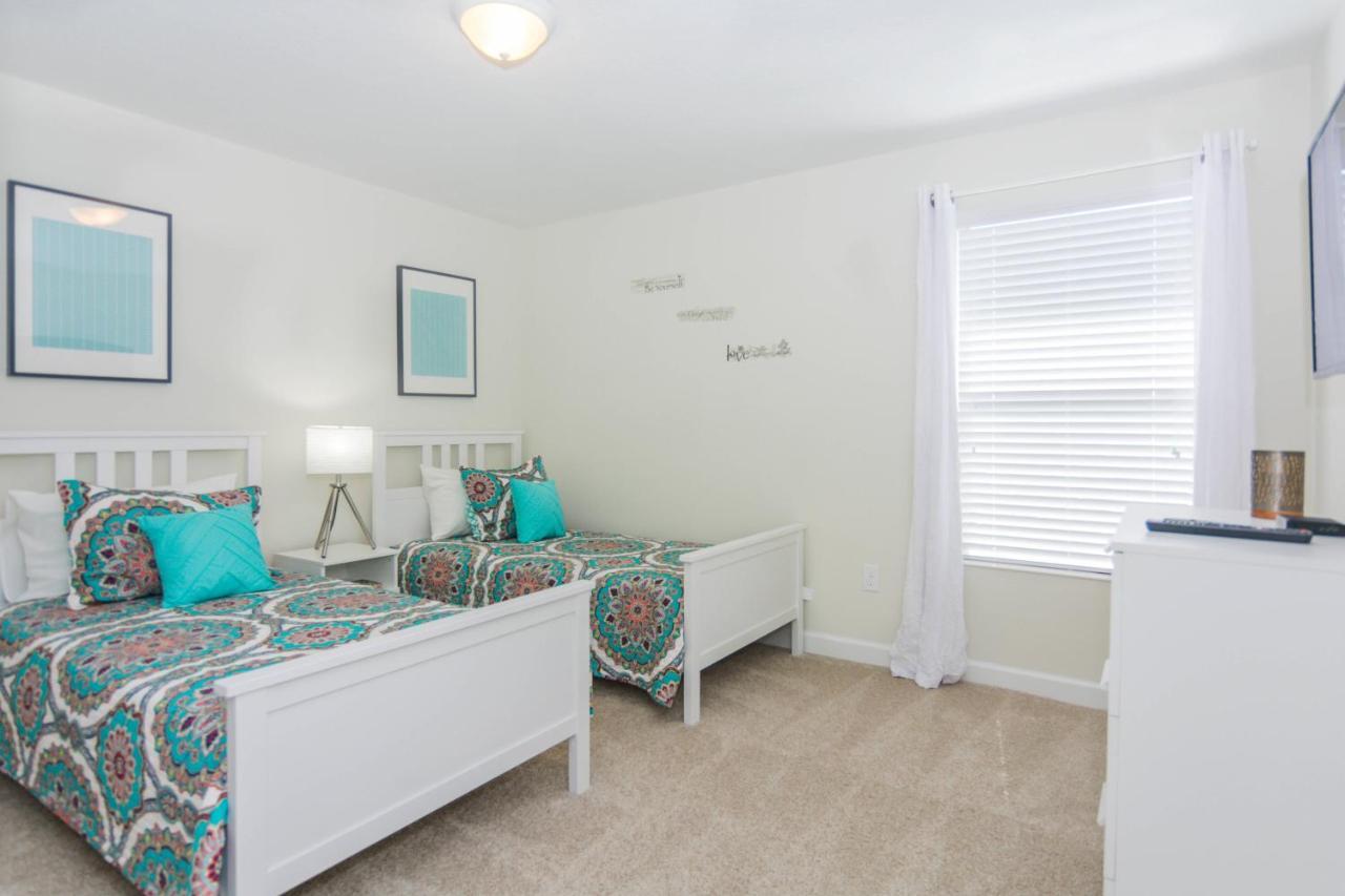 Enchanting Decor Home With Private Pool At Storey Lake Resort Sl4714 Kissimmee Luaran gambar